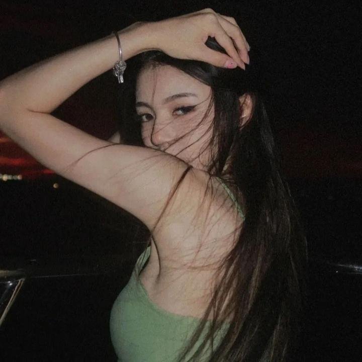 丑小鸭的天鹅湖